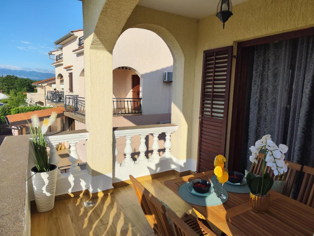 Apartment Orhidelia Njivice