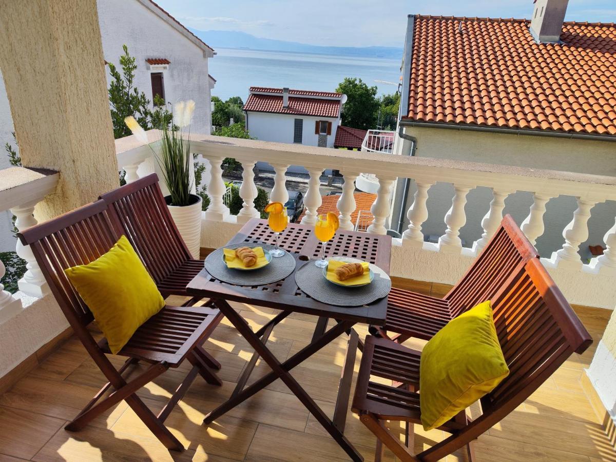 Apartment Orhidelia Njivice