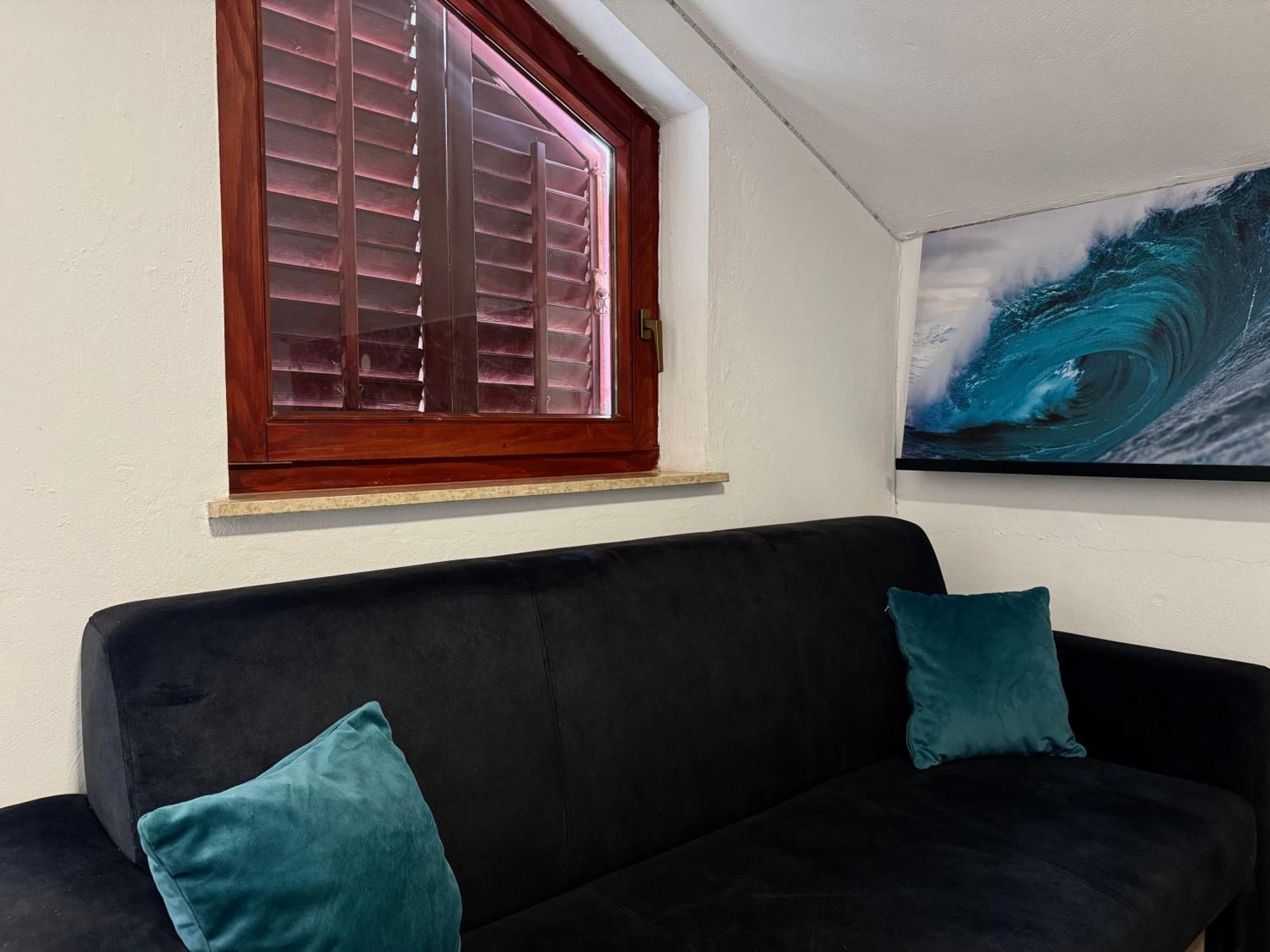 Orhidelia Apartment