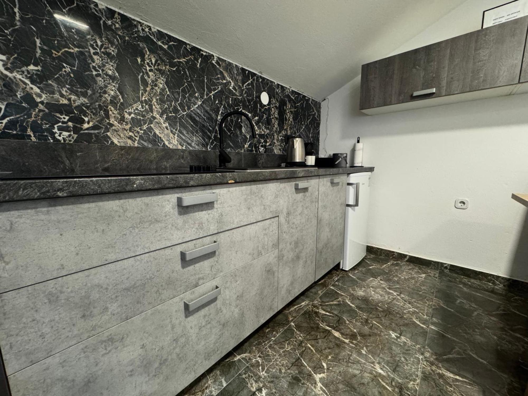 Apartment Orhidelia