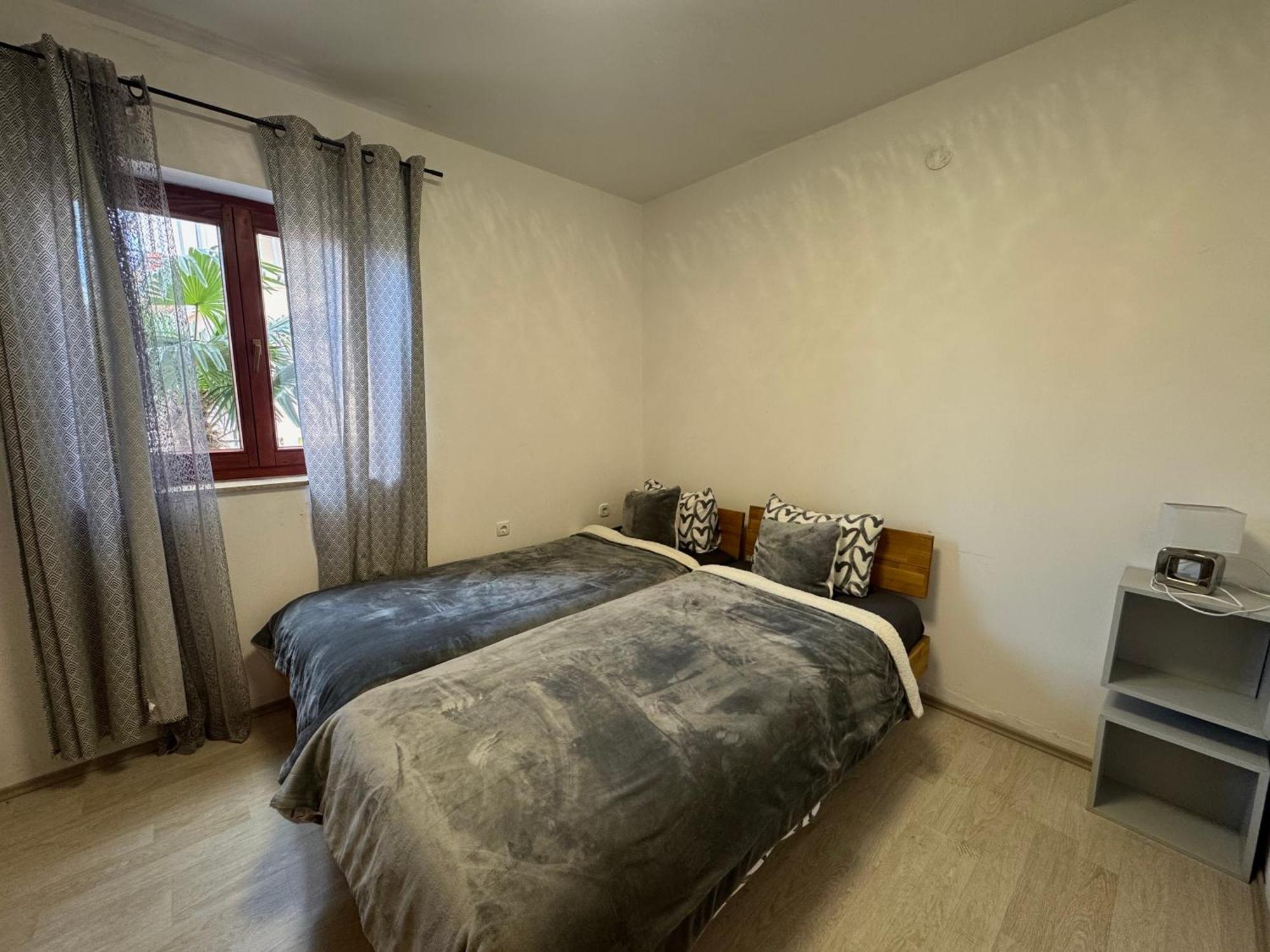 Apartment Orhidelia *