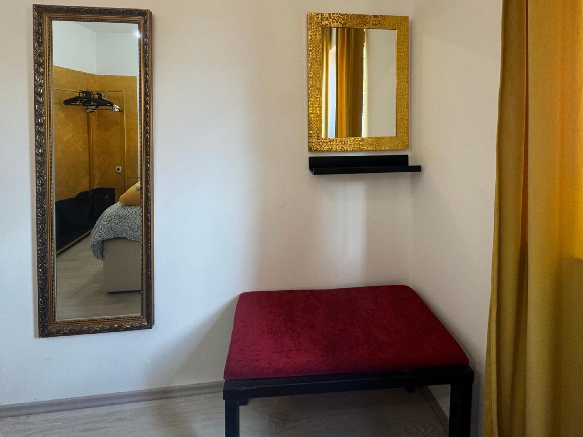 Orhidelia Apartment