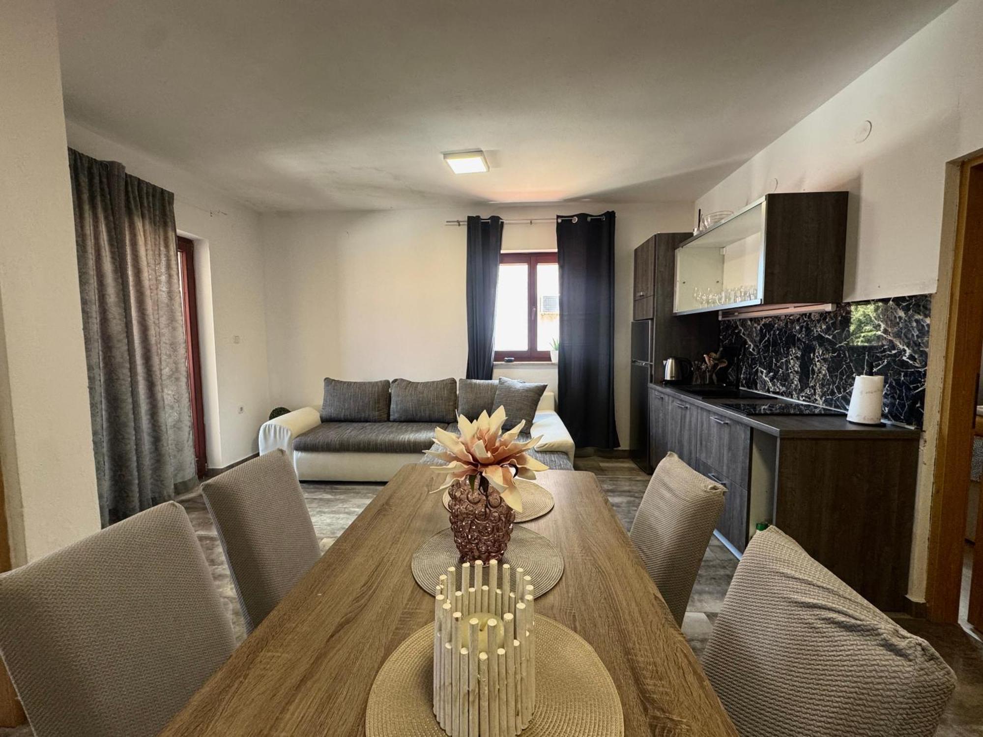 Orhidelia Apartment Njivice