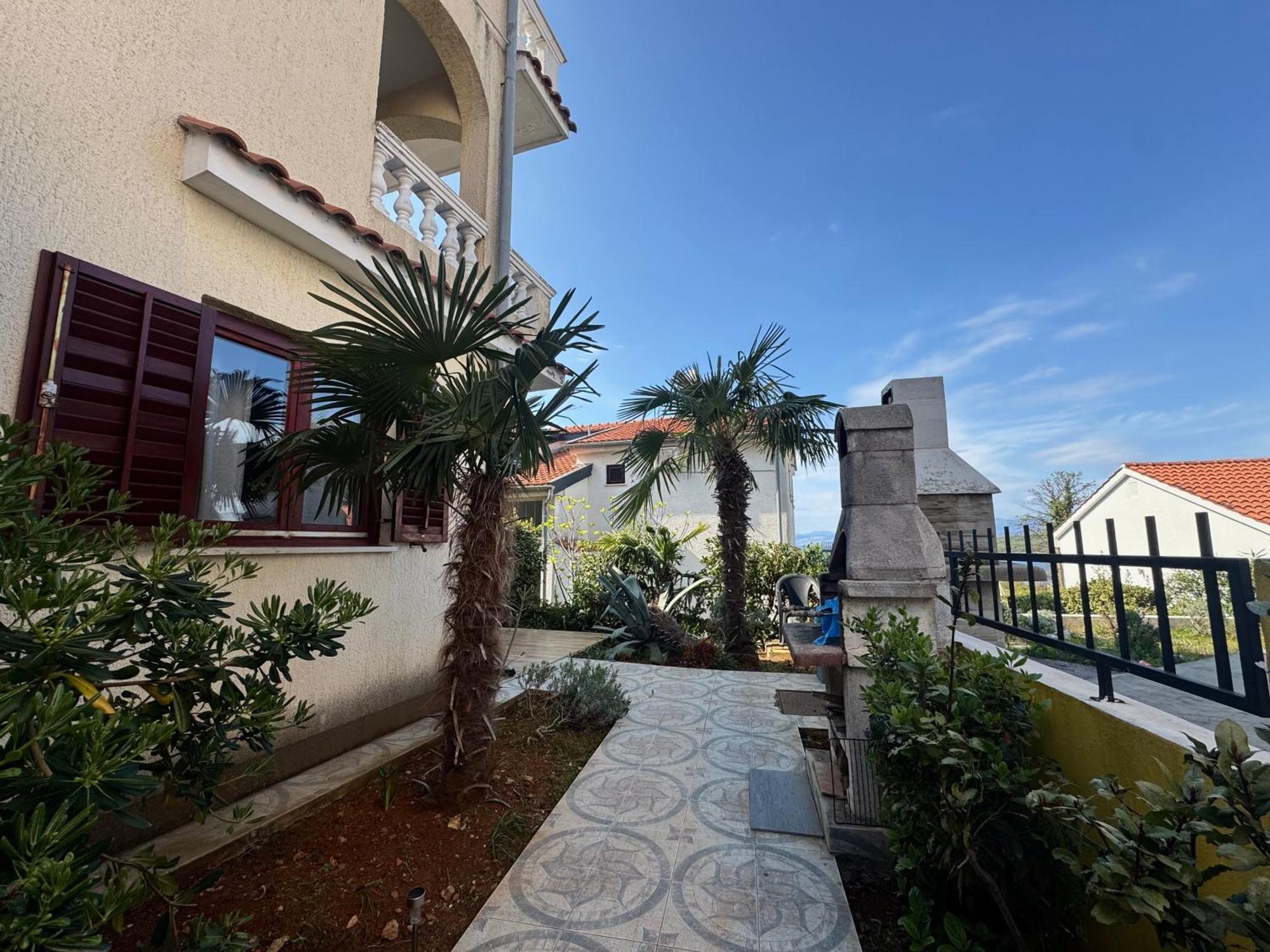 Apartment Orhidelia Njivice